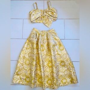 Lilly Pulitzer Dalsey Set in Gold Metallic Blooming Floral Brocade